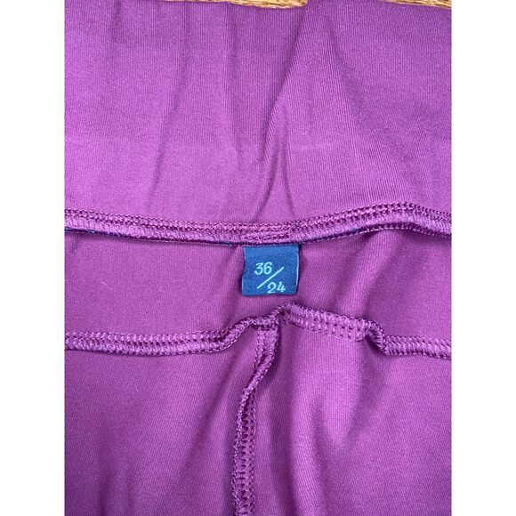 Public Rec Maroon Jogger Capris Size‎ 36/24 - Picture 4 of 7